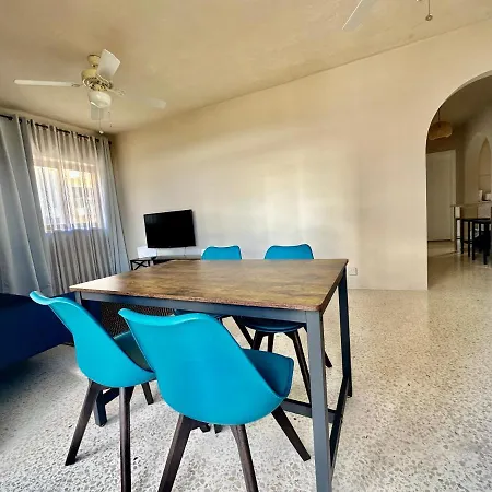 Seaside Urban Edge Suites- W/3br *